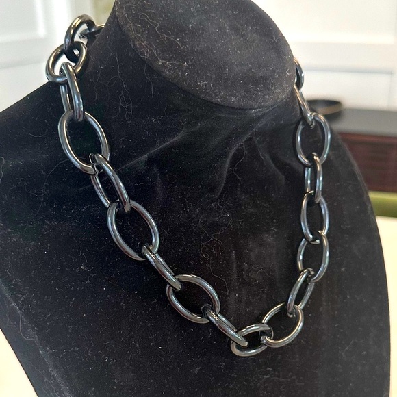 TOVA Black-Coated Metal Link Necklace - Picture 9 of 13